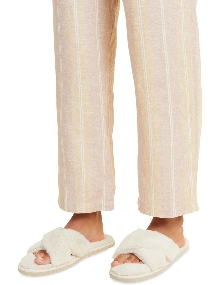 Top 10 π₯ Seed Heritage Crossover Slippers π - Image 2