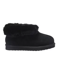 Buy โ Easy Steps Pixie Black Suede Slippers ๐