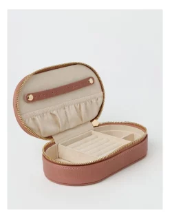 Brand new 💯 Design Studio Flat Oval Jewel Case In Pink 😉